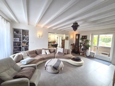 Propriete à vendre 11 pièces DOMPIERRE SUR VEYLE (01)