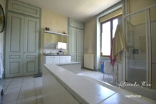 Maison à vendre 12 pièces  (01)