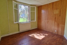RARE  environ 1 000 m² de terrain au calme à 15 min de Rodez