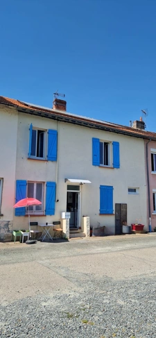 Maison de village 8 pièces au cœur de l’Aveyron (12)