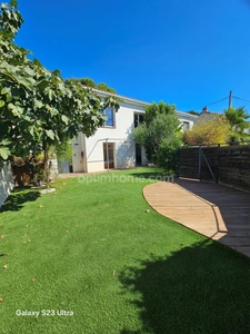 VILLA CONTEMPORAINE T5 OLLIOULES (83)