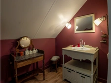MAISON 246 M² - PIECE DE VIE SPACIEUSE 70m² - QUATRE SUITE PARENTALES