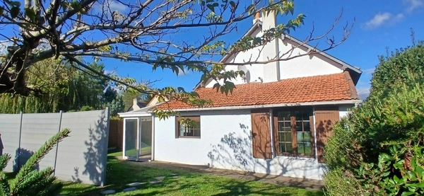 MAISON - 5 Chambres - PROCHE PLAGE 