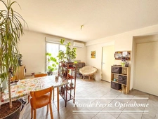 Opportunité d'investissement à Martres-Tolosane 31220 Appartement T3 – 2 chambres – 52m² vendu loué avec terrasse, piscine et parking 