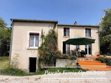 AURIGNAC 31420 – "GINGKO" - MAISON RÉNOVÉE 170 m² - T7 - 3 ch. AVEC GARAGE - TERRAIN 2 381 m²