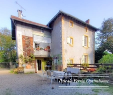 « INDIA » Maison T9 –  6 chambres – 205 m² + 180m² dépendances - sur terrain 3320 m² à SALIES-DU-SALAT