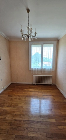 Maison à vendre 6 pièces SAINT PRIEST TAURION (87)