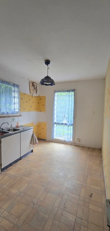 Maison à vendre 5 pièces CONDAT SUR VIENNE (87)