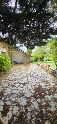 Maison à vendre 8 pièces SAINT LAURENT LES EGLISES (87)