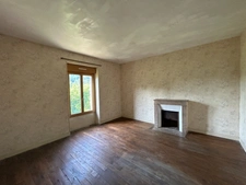 Maison à vendre 8 pièces SAINT LEGER LA MONTAGNE (87)