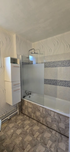Maison à vendre 5 pièces CONDAT SUR VIENNE (87)