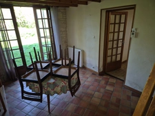 Corps de Ferme de 340 m2, avec plusieurs maisons indépendantes et 200 m2 de dépendances.