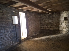 Corps de Ferme de 340 m2, avec plusieurs maisons indépendantes et 200 m2 de dépendances.