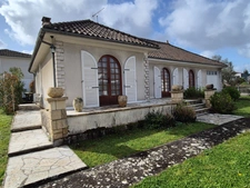Pavillon Plain-pied, 100 m2, secteur calme, proches bus, commerces et écoles
