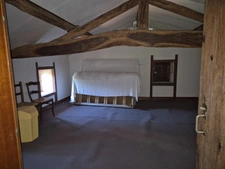 Corps de Ferme de 340 m2, avec plusieurs maisons indépendantes et 200 m2 de dépendances.