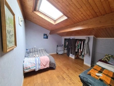 Maison de 80m2, grande pièce de vie, petit jardin, 2 chambres