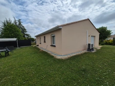 Pavillon Plain-Pied, 100 m2, 3 chambres. Prestation qualitative, terrain paysagé.