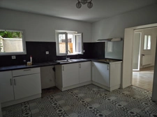 Maison proche gare, terrasse, cour, 3 chambres