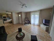 Pavillon Plain-Pied, 100 m2, 3 chambres. Prestation qualitative, terrain paysagé.
