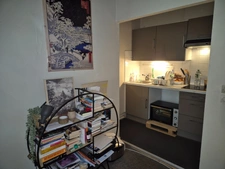 Appartement T2 en résidence sécurisée, face Hôtel de Ville, proche tous commerces et transport.