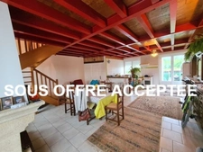 Maison de 80m2, grande pièce de vie, petit jardin, 2 chambres