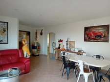 Prestation qualitative : Plain-Pied de 125 m2, parcelle paysagée de 1400 m2, piscine et paillotte
