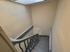 Appartement T2 en résidence sécurisée, face Hôtel de Ville, proche tous commerces et transport.
