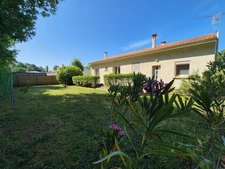 Plain-Pied de 110 m2, proche commodités, bus et commerces, écrin de verdure