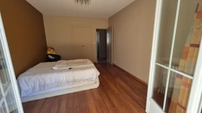 Pavillon Plain-Pied sur terrain clos et arboré, 3 chambres, proche bus et commerces