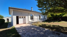 Pavillon Plain-Pied sur terrain clos et arboré, 3 chambres, proche bus et commerces
