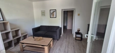 Maison de ville composée de deux appartements, 110 m2, proximité place Victor Hugo, jardin clos, cour avec stationnement