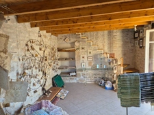 Corps de Ferme de 340 m2, avec plusieurs maisons indépendantes et 200 m2 de dépendances.