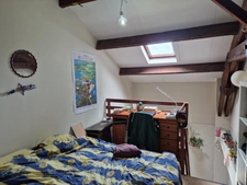 Appartement T2 en résidence sécurisée, face Hôtel de Ville, proche tous commerces et transport.