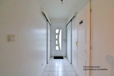 Plain-pied individuel au calme – 4 chambres, grand jardin de 900m²