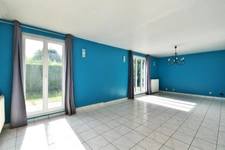 Semi plain-pied individuel de 5 chambres - Jardin - Garage