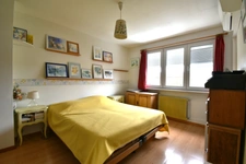 Maison familiale 4 chambres – 2 salles de bains – Jardin, garage et véranda à Comines