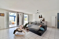 Plain-pied individuel au calme – 4 chambres, grand jardin de 900m²