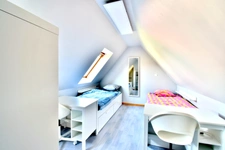 Maison familiale - 4 chambres à RONCHIN - En fond d'allée, dans un quartier prisé