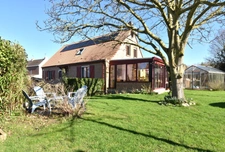 Élégante individuelle en semi plain-pied – 6 chambres – Sous-sol complet – Parcelle de 1 195 m²