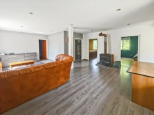 Charmante maison de 139 m² avec 4 chambres à Douville (24)