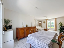 Maison 5 pièces de plain-pied - 94 m² - 4 chambres - Jardin et garage attenant - Bergerac rive droite