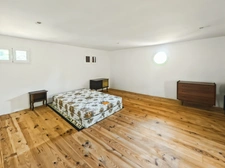 Charmante maison de 139 m² avec 4 chambres à Douville (24)