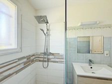 Maison 5 pièces de plain-pied - 94 m² - 4 chambres - Jardin et garage attenant - Bergerac rive droite