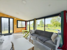 Maison récente plain-pied 3 chambres avec véranda dans un cadre paisible