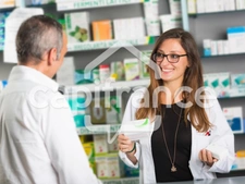 Local/bureau à vendre SAINT HERBLAIN (44) cabinet médical avec 3 pièces + cuisine 75m2