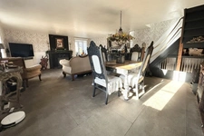 MAISON 115 M² + DÉPENDANCES - PROCHE GUERLÉDAN