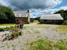 Propriété de caractère de 160 m² avec dépendances proche Pontivy (56)