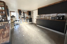 MAISON 115 M² + DÉPENDANCES - PROCHE GUERLÉDAN
