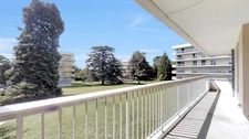 Renovated 5-room family apartment with large balcony – Tree-lined residence – Lyon 9th arrondissement, Saint-Rambert