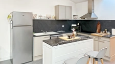 Bergerac town centre – Recent house with 5 bedrooms - 187 m² of living space – 366 m² plot